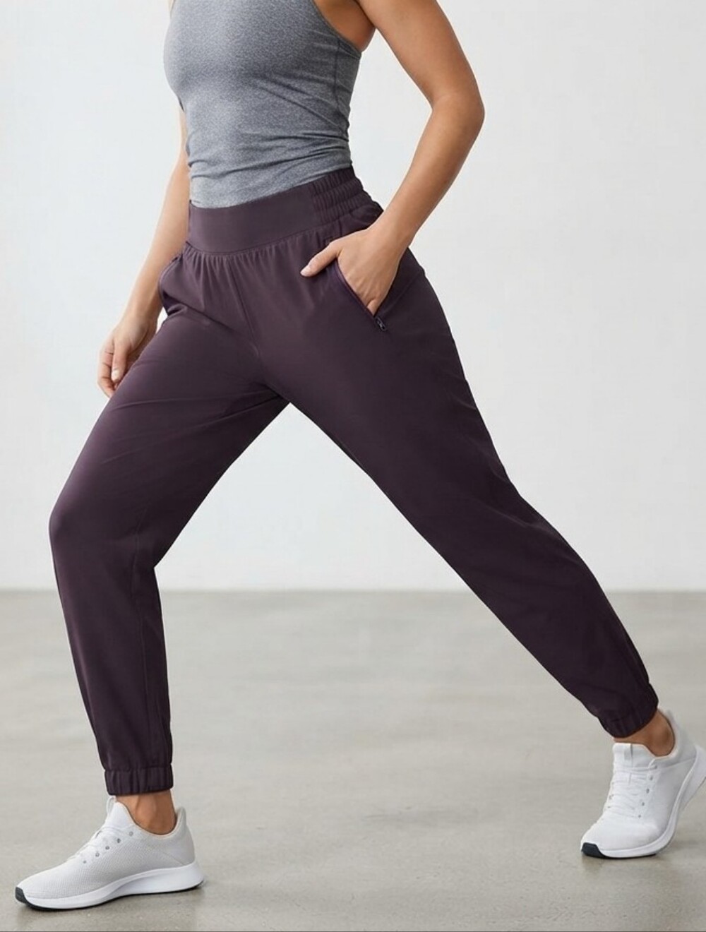 Old Navy Plum Elastic-Waist Joggers